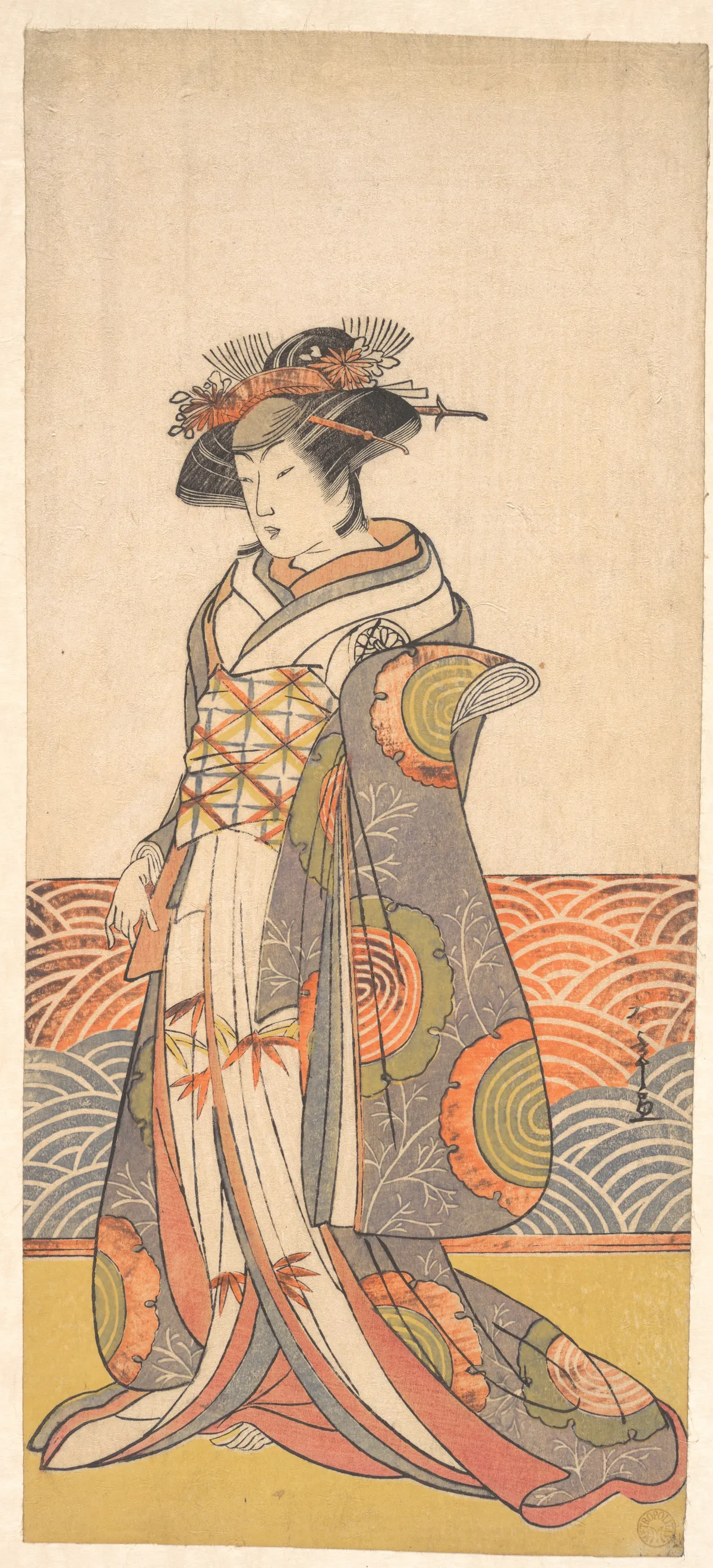 The Third Segawa Kikunojo as a Woman Standing in a Room Having a Wave-pattern Dado | Katsukawa Shunshō　勝川春章 - 浮世繪畫廊